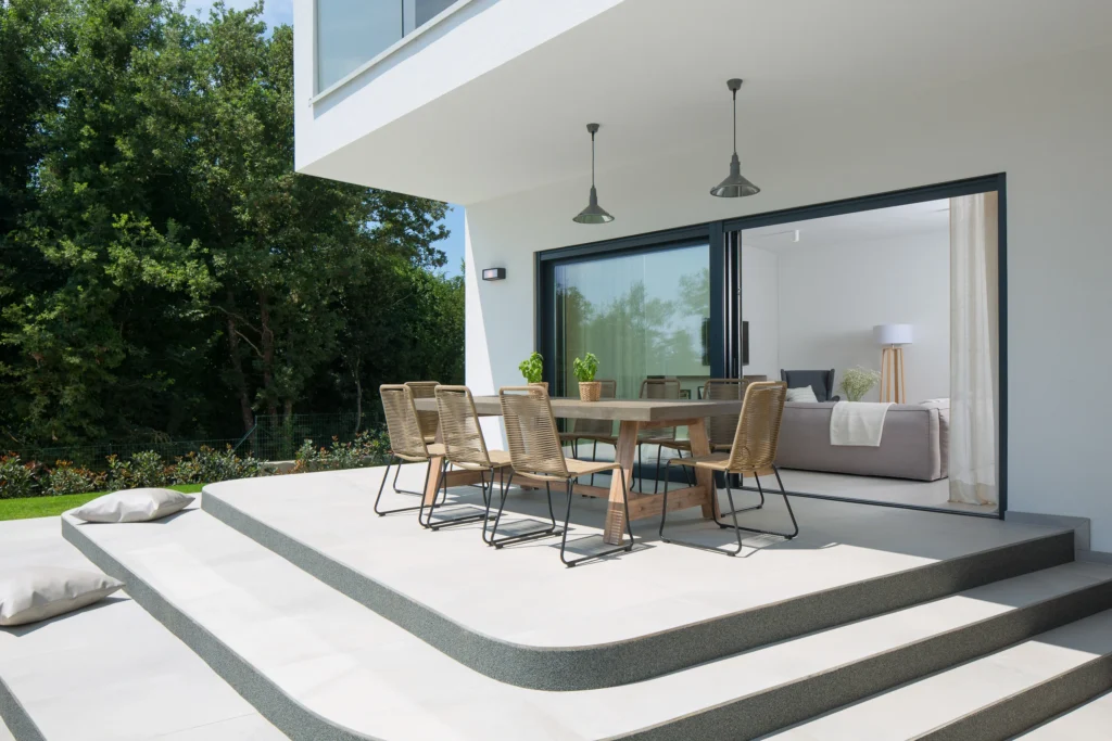 Galerija HST 9000 - 2